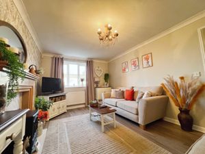 Lounge- click for photo gallery